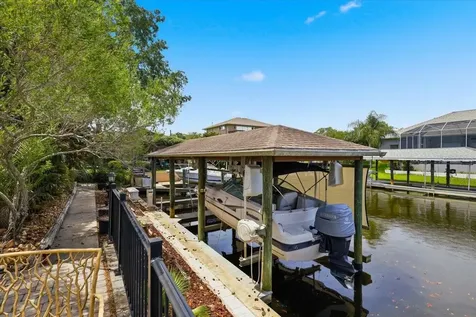 25 Cottonwood Court Palm Coast FL 32137