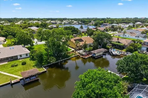 25 Cottonwood Court Palm Coast FL 32137
