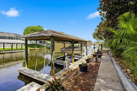 25 Cottonwood Court Palm Coast FL 32137