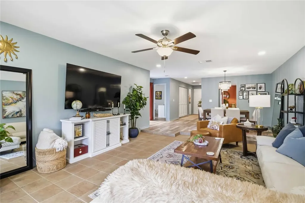 3689 Gleneagle Drive Sarasota FL 34238