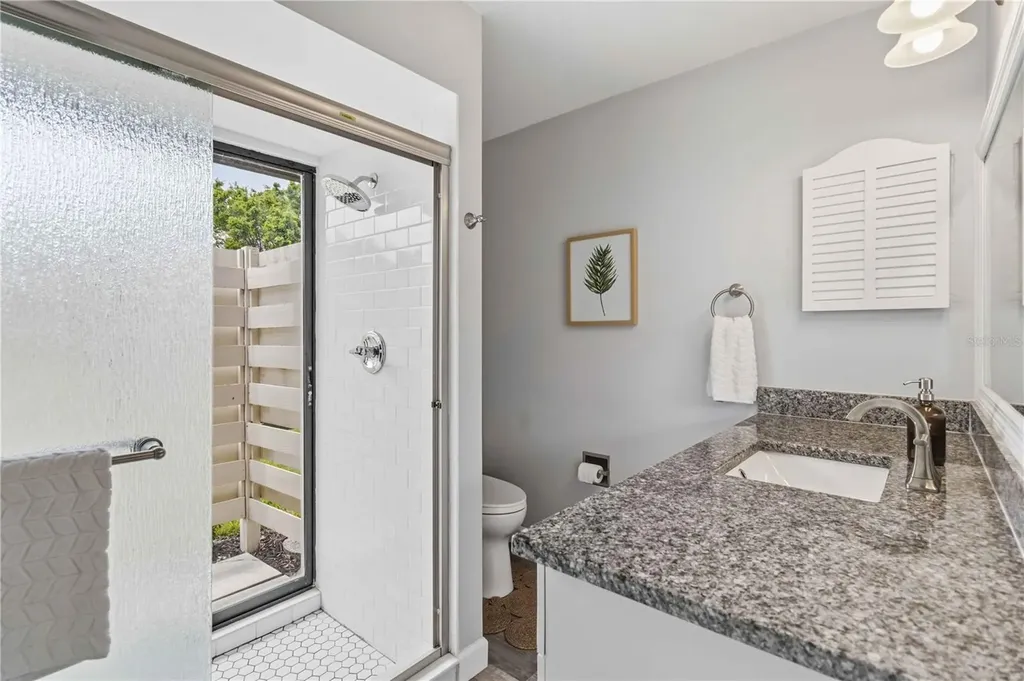 3689 Gleneagle Drive Sarasota FL 34238