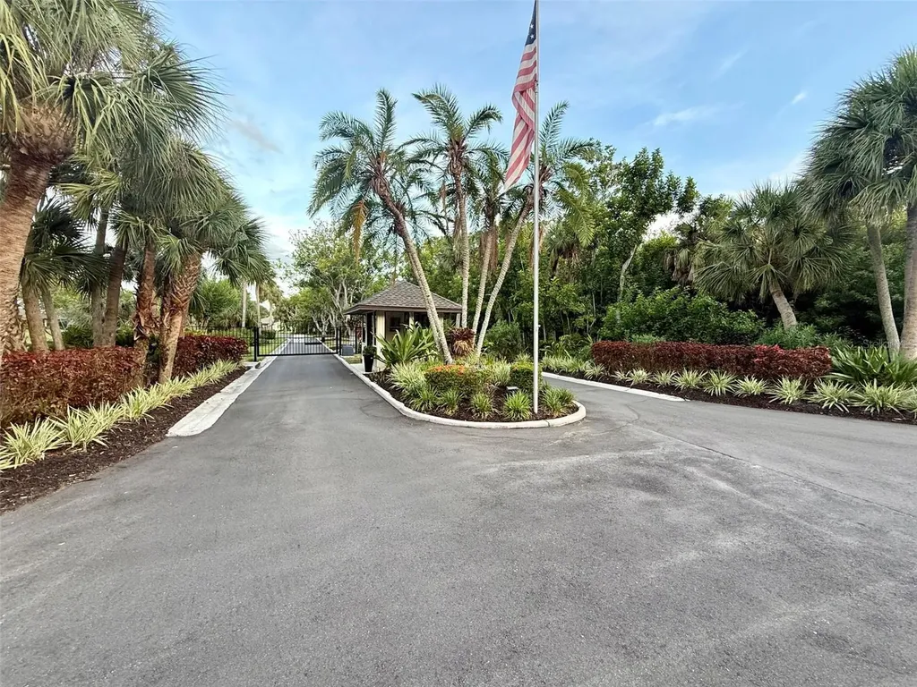 3689 Gleneagle Drive Sarasota FL 34238