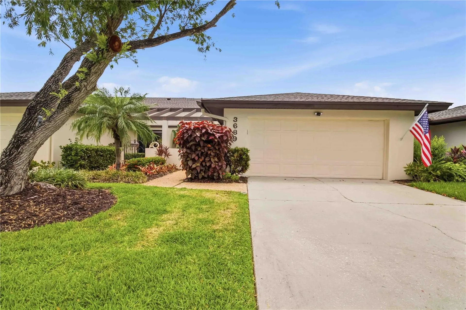 3689 Gleneagle Drive Sarasota FL 34238