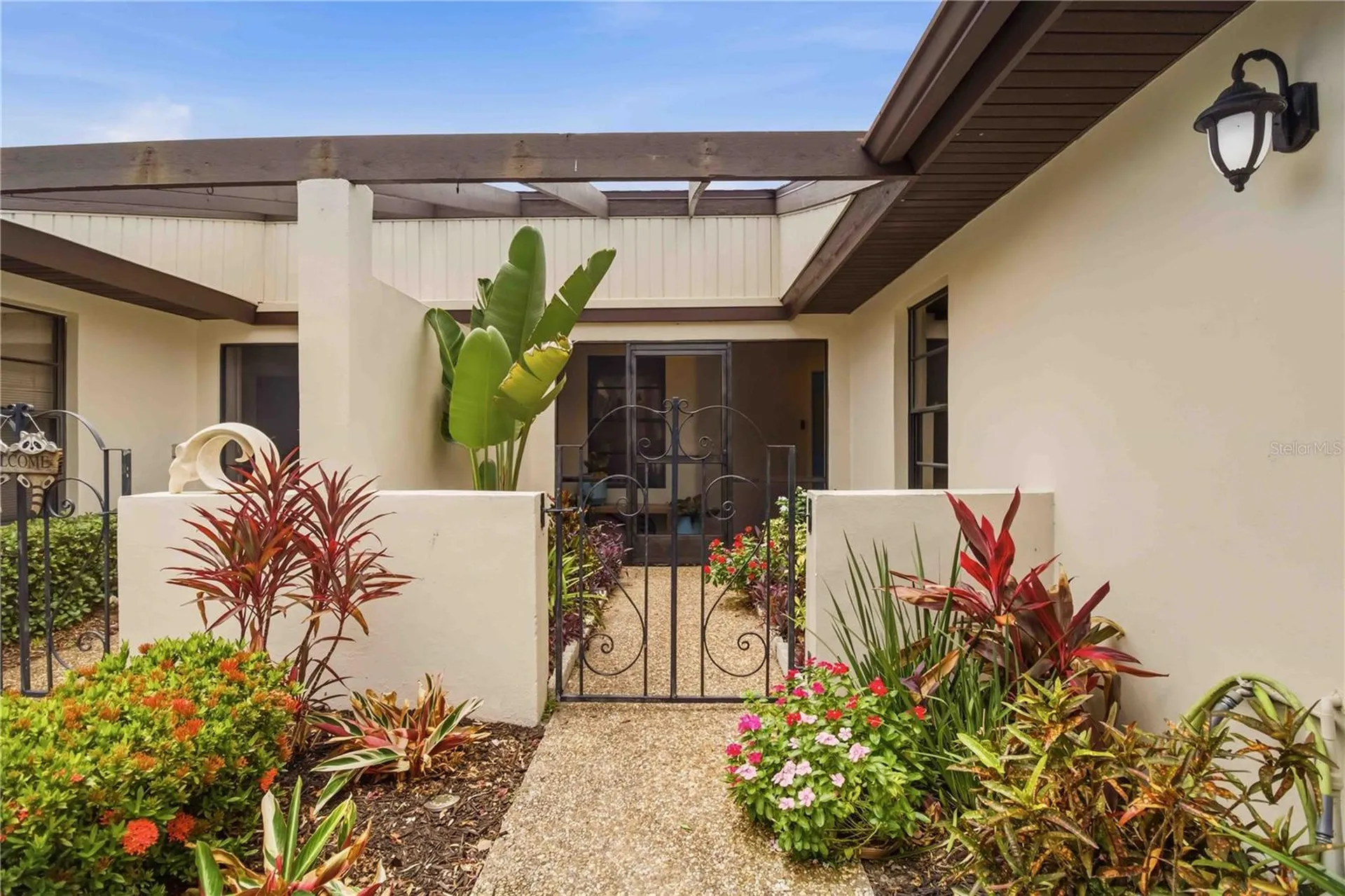 3689 Gleneagle Drive Sarasota FL 34238