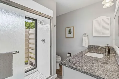 3689 Gleneagle Drive Sarasota FL 34238