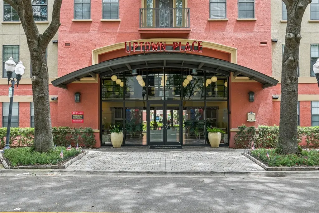 911 N Orange Avenue Orlando FL 32801