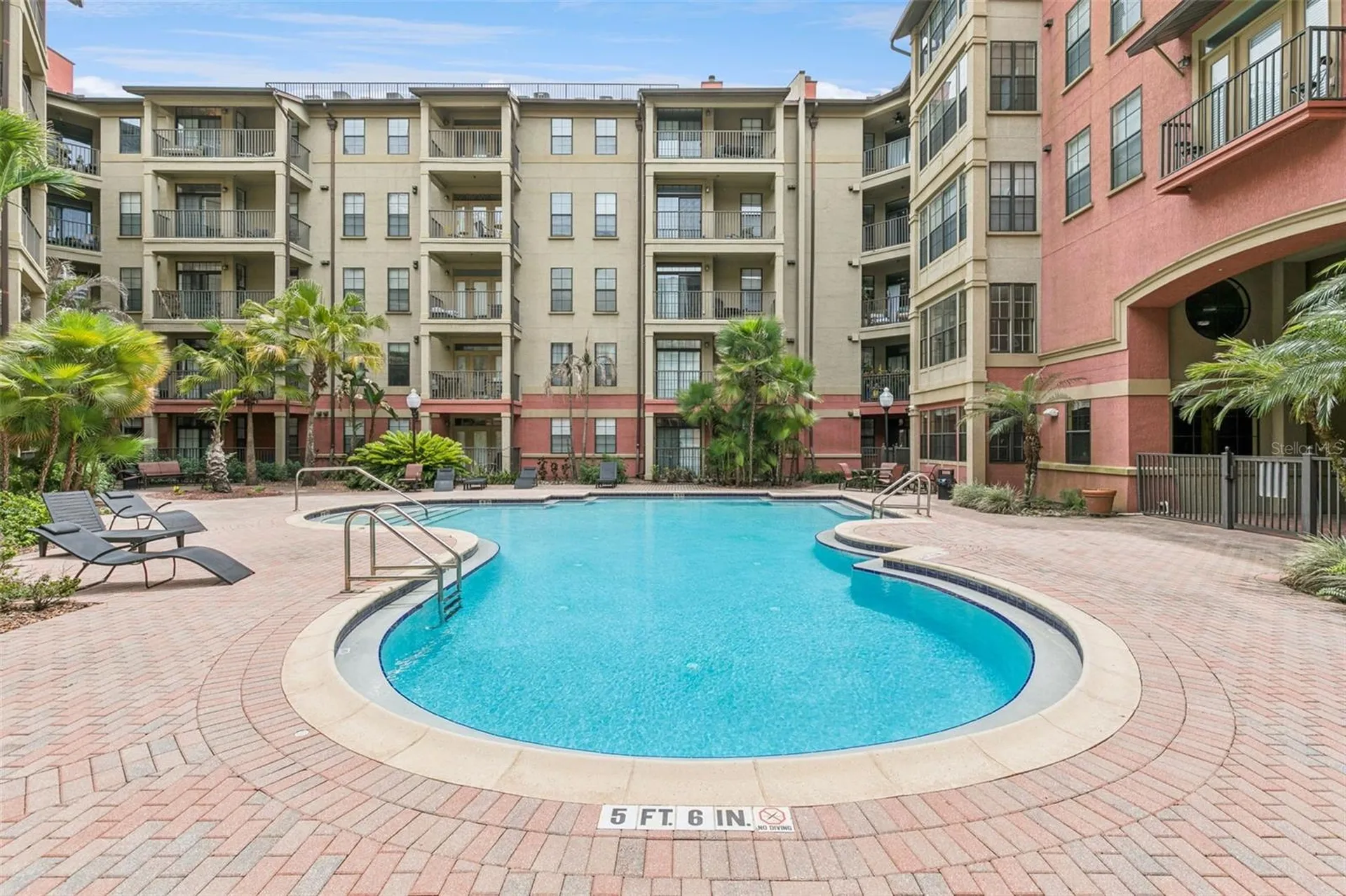 911 N Orange Avenue Orlando FL 32801