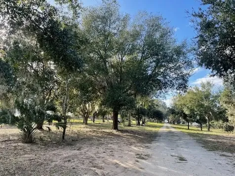 25800 Washington Street Astatula FL 34705