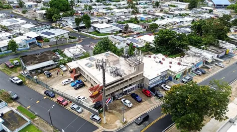 1 Hnas Davila, Betances Esq A D Bayamon PR 00959