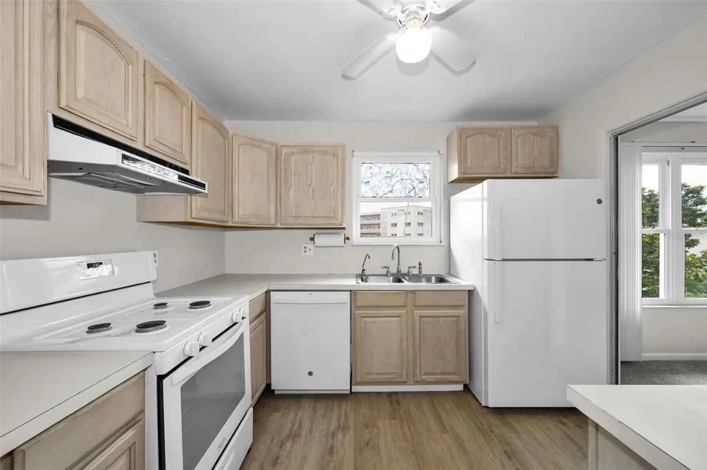 5530 80th Street N St Petersburg FL 33709