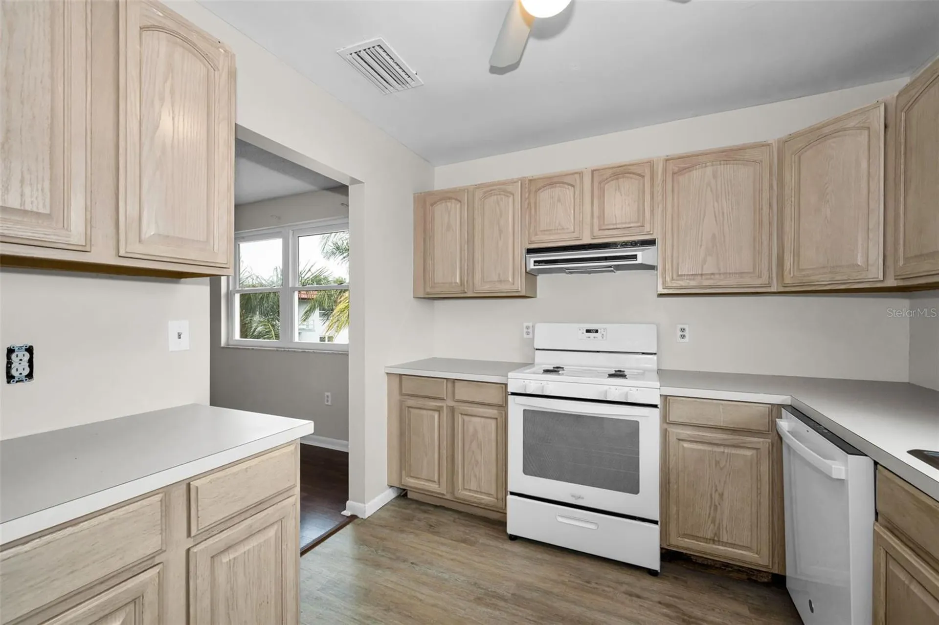 5530 80th Street N St Petersburg FL 33709