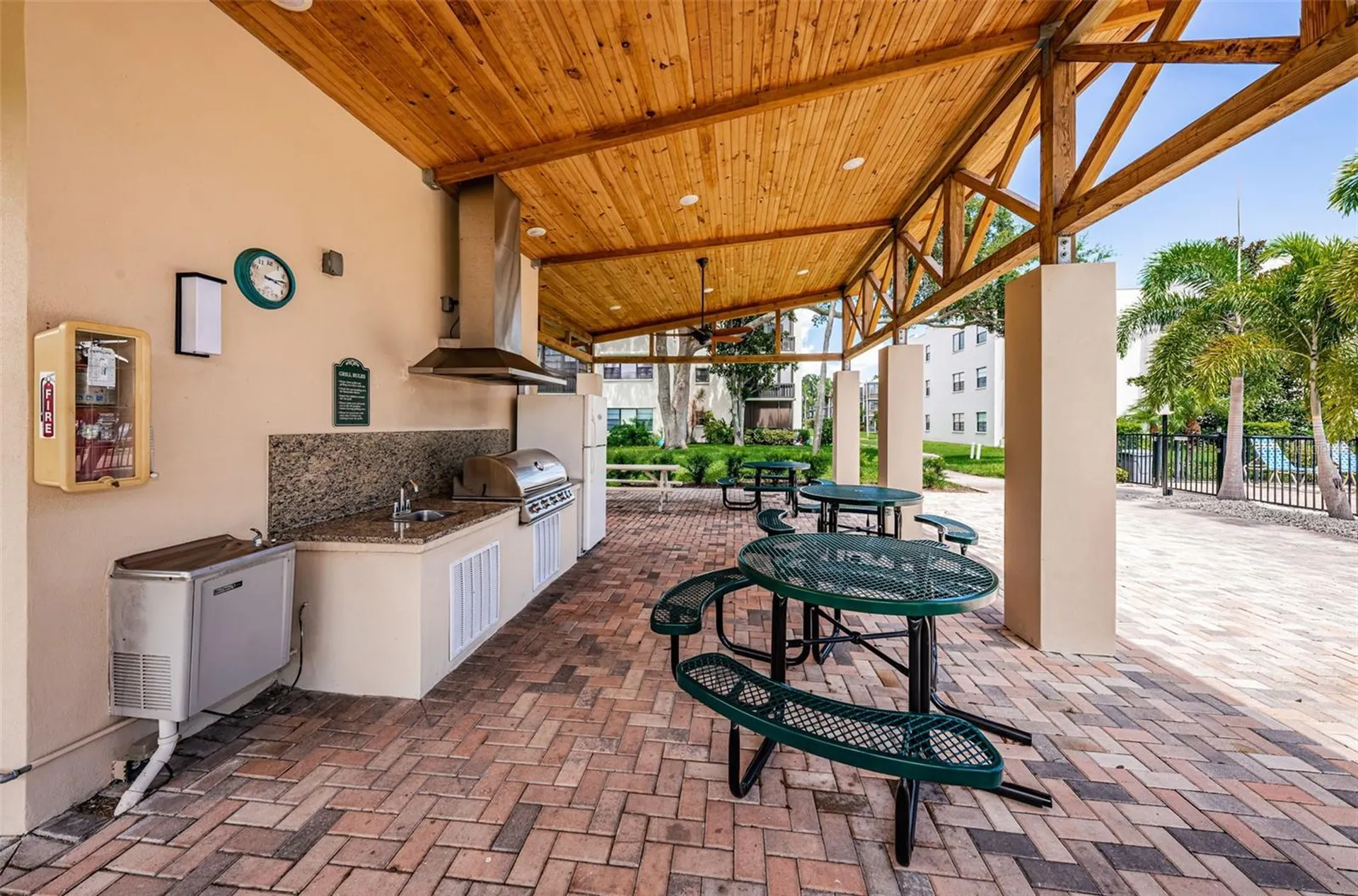 5530 80th Street N St Petersburg FL 33709