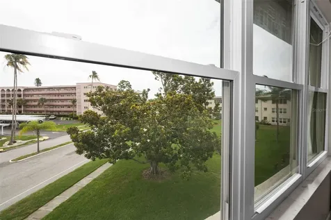 5530 80th Street N St Petersburg FL 33709