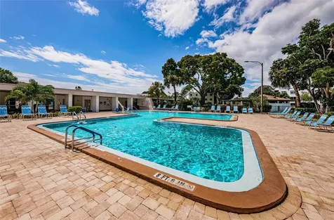 5530 80th Street N St Petersburg FL 33709