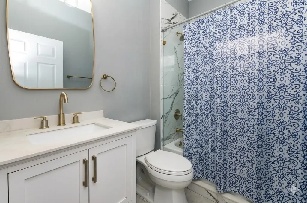 2711 Patrician Circle Kissimmee FL 34746