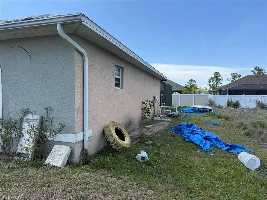 2317 NW 30th Terrace Cape Coral FL 33993