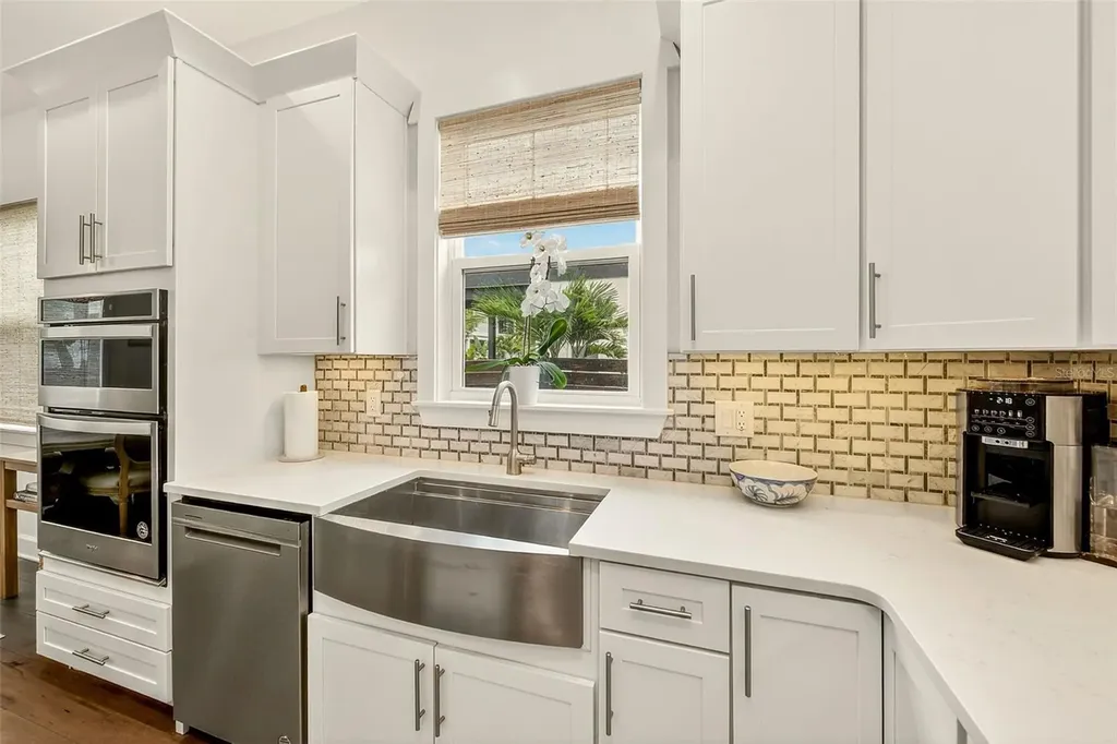 3311 W Wisconsin Avenue Tampa FL 33611