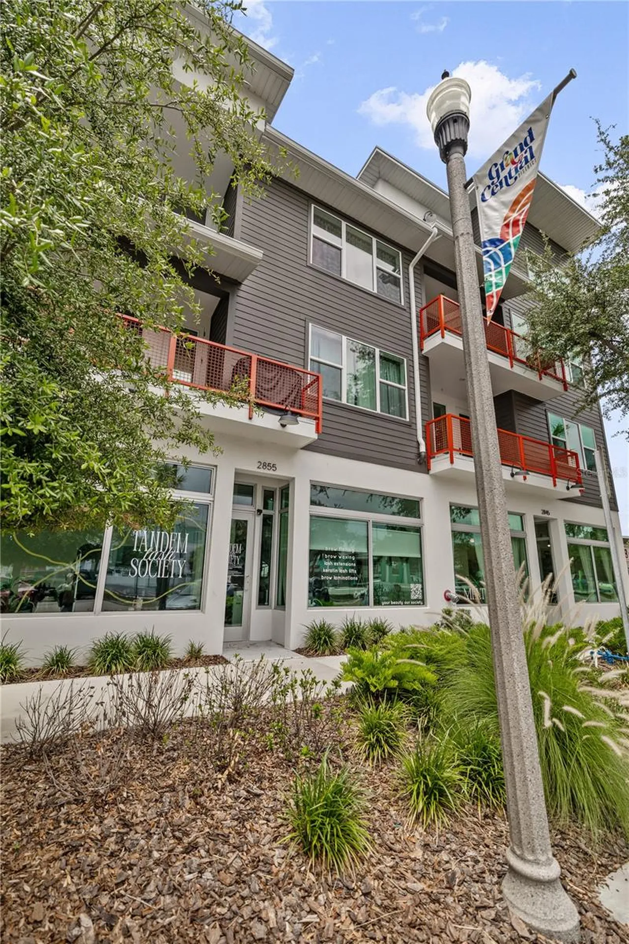 17 29th Street N St Petersburg FL 33713