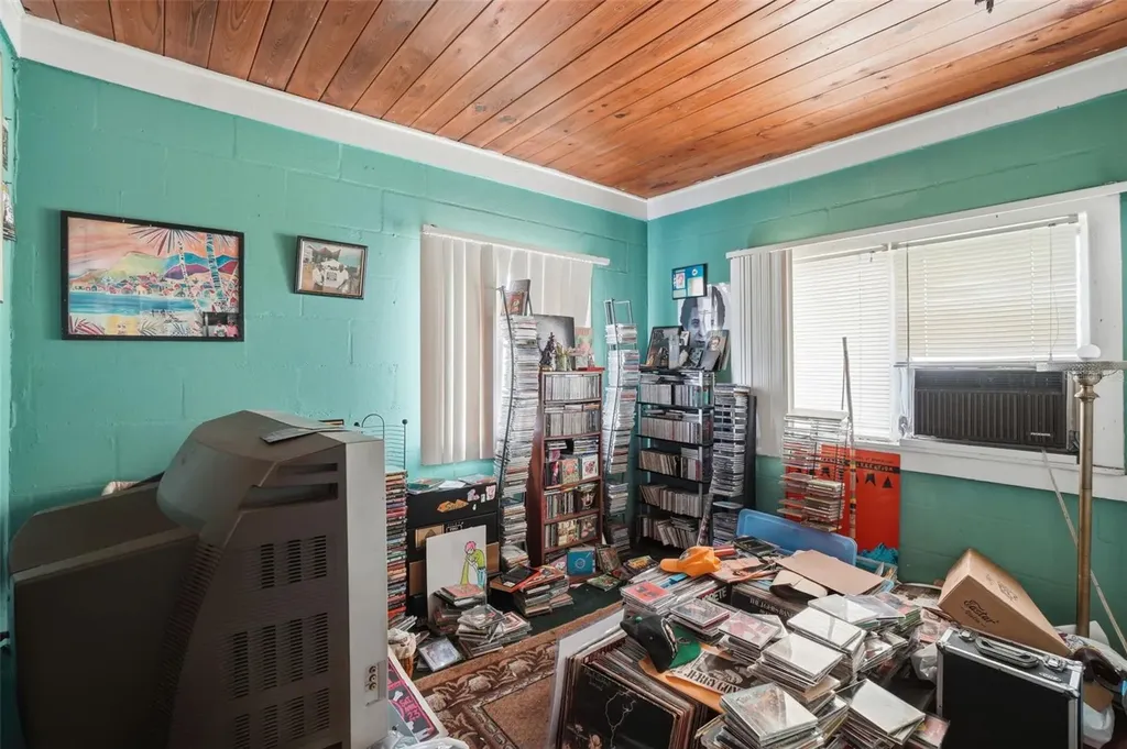 301 Verbena Drive Orlando FL 32807