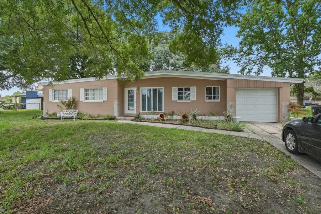 301 Verbena Drive Orlando FL 32807