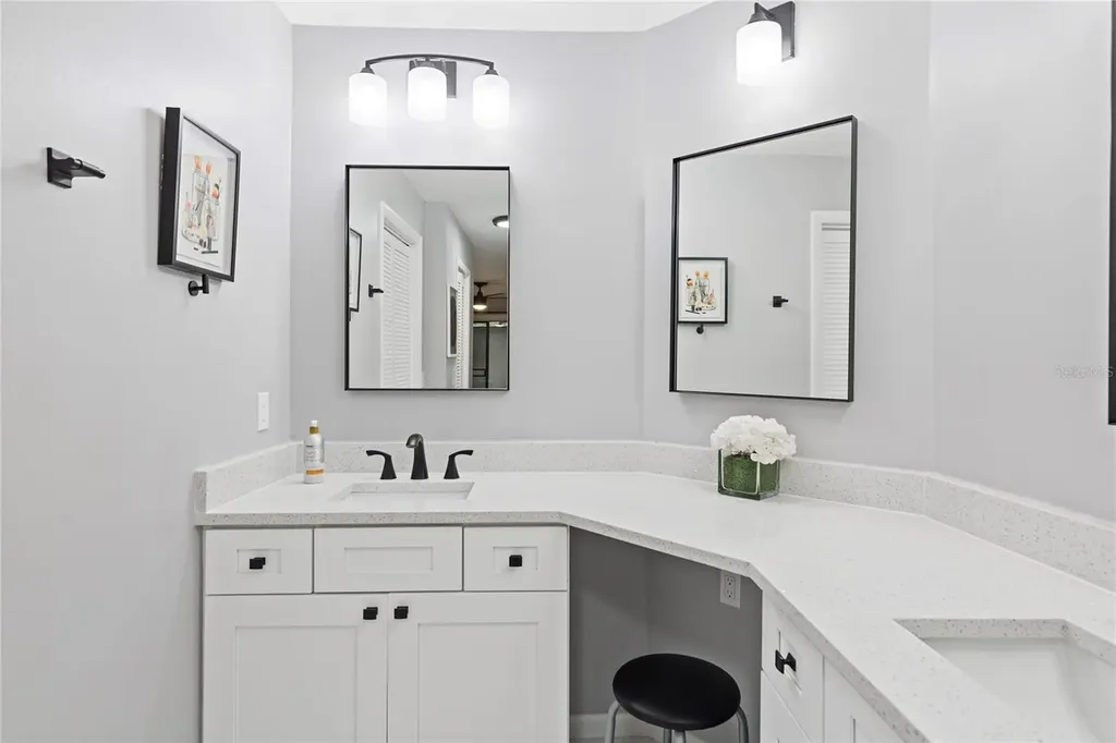 10 Arbor Lane Oldsmar FL 34677