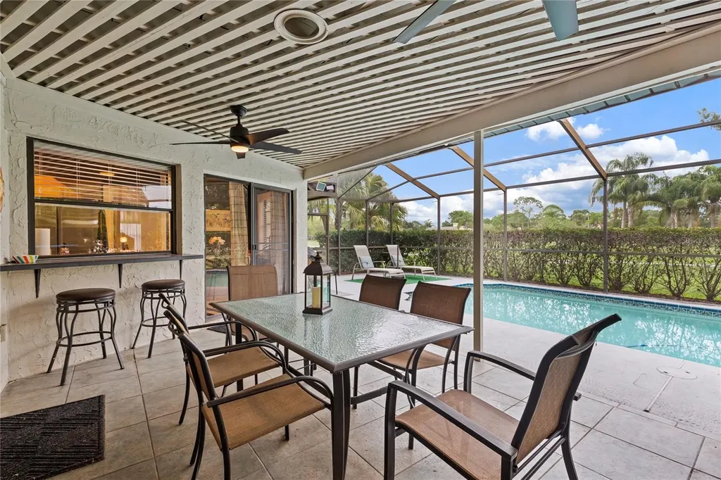 10 Arbor Lane Oldsmar FL 34677