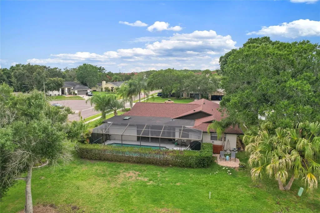 10 Arbor Lane Oldsmar FL 34677