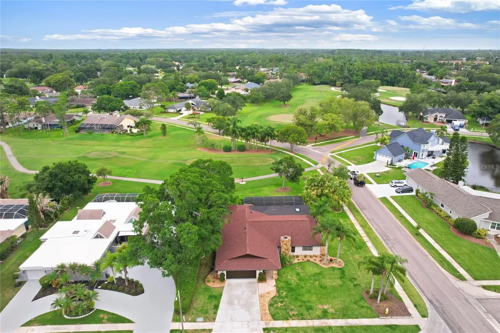 10 Arbor Lane Oldsmar FL 34677