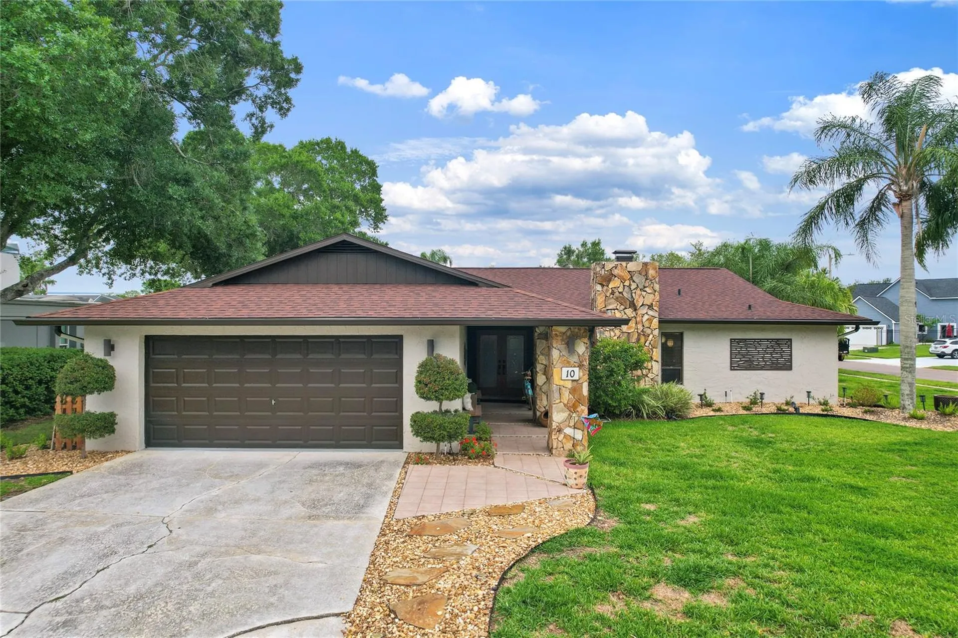 10 Arbor Lane Oldsmar FL 34677