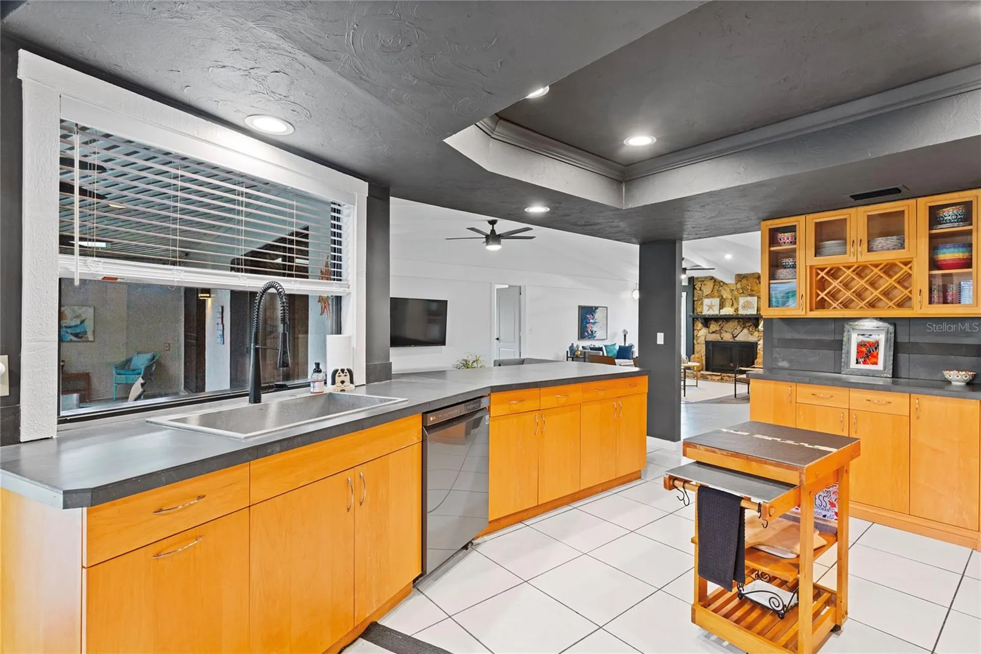 10 Arbor Lane Oldsmar FL 34677