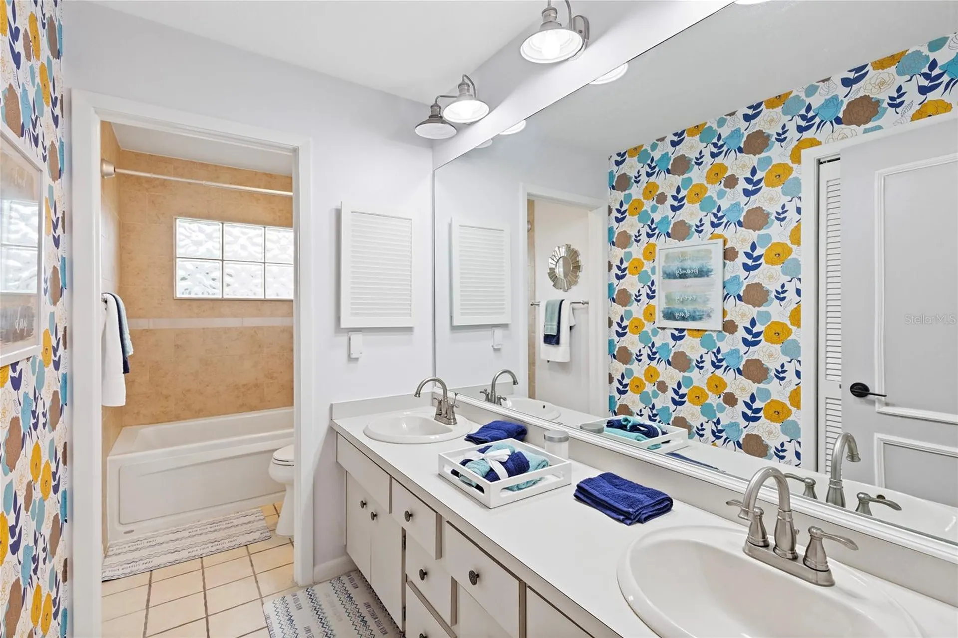 10 Arbor Lane Oldsmar FL 34677