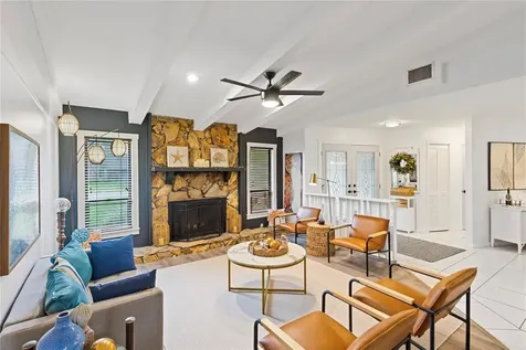 10 Arbor Lane Oldsmar FL 34677