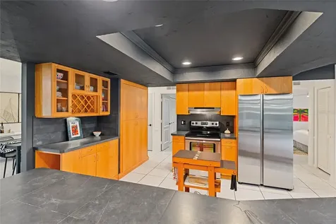 10 Arbor Lane Oldsmar FL 34677