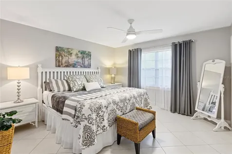 10 Arbor Lane Oldsmar FL 34677