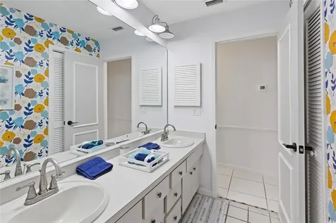 10 Arbor Lane Oldsmar FL 34677