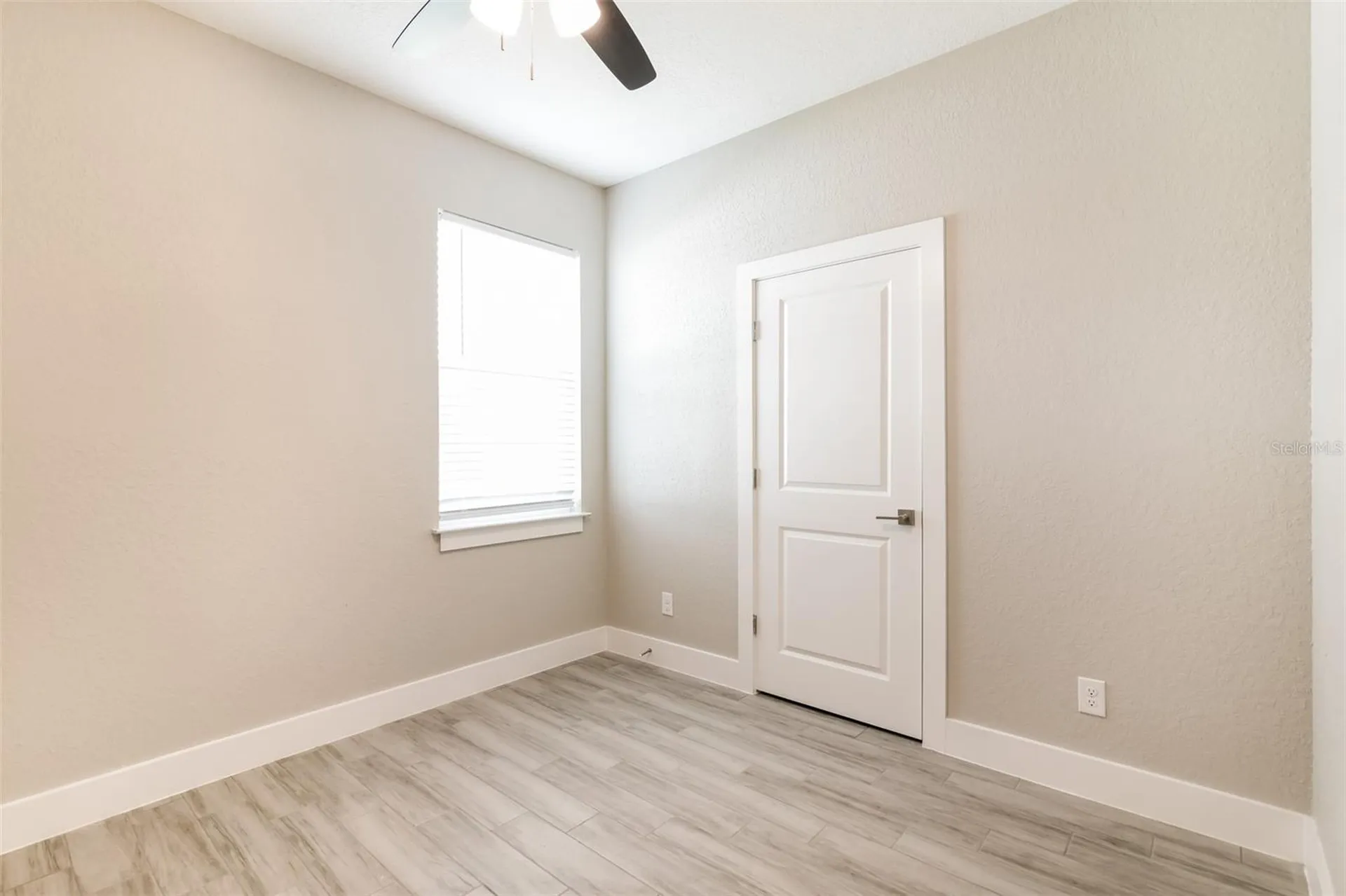 325 Hibiscus Drive Kissimmee FL 34759