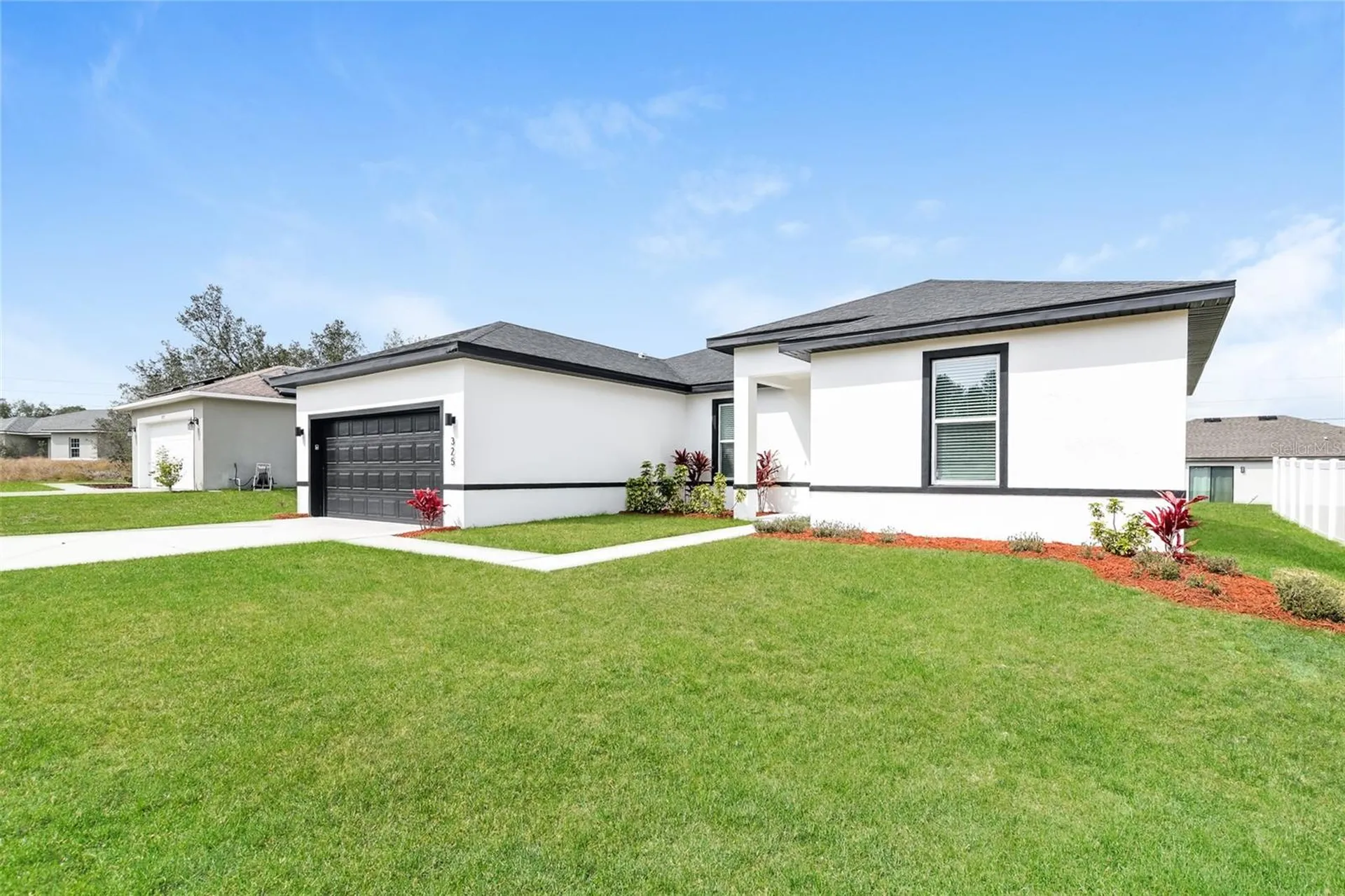 325 Hibiscus Drive Kissimmee FL 34759
