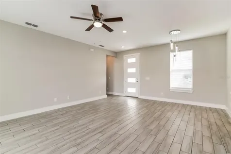 325 Hibiscus Drive Kissimmee FL 34759