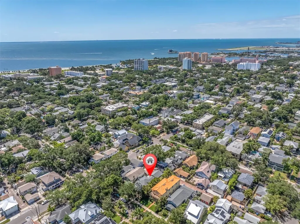 248 14th Avenue NE St Petersburg FL 33701