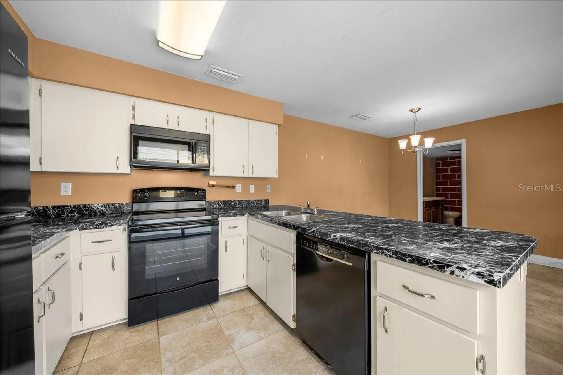 2142 NE 45th Avenue Ocala FL 34470