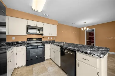 2142 NE 45th Avenue Ocala FL 34470