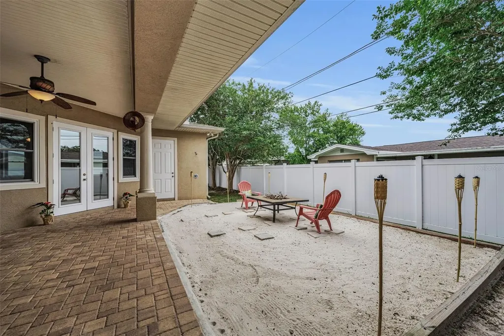 1888 Bugle Lane Clearwater FL 33764