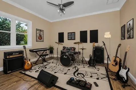 1888 Bugle Lane Clearwater FL 33764