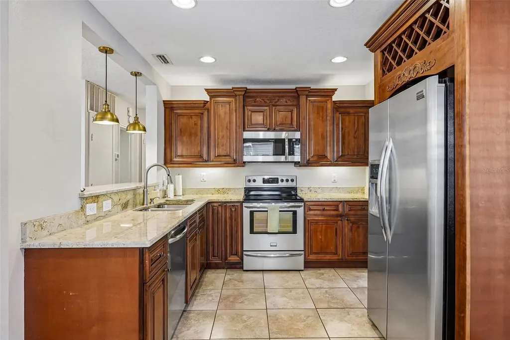 3924 W Bay View Avenue Tampa FL 33611