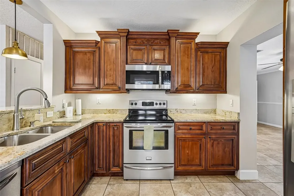 3924 W Bay View Avenue Tampa FL 33611