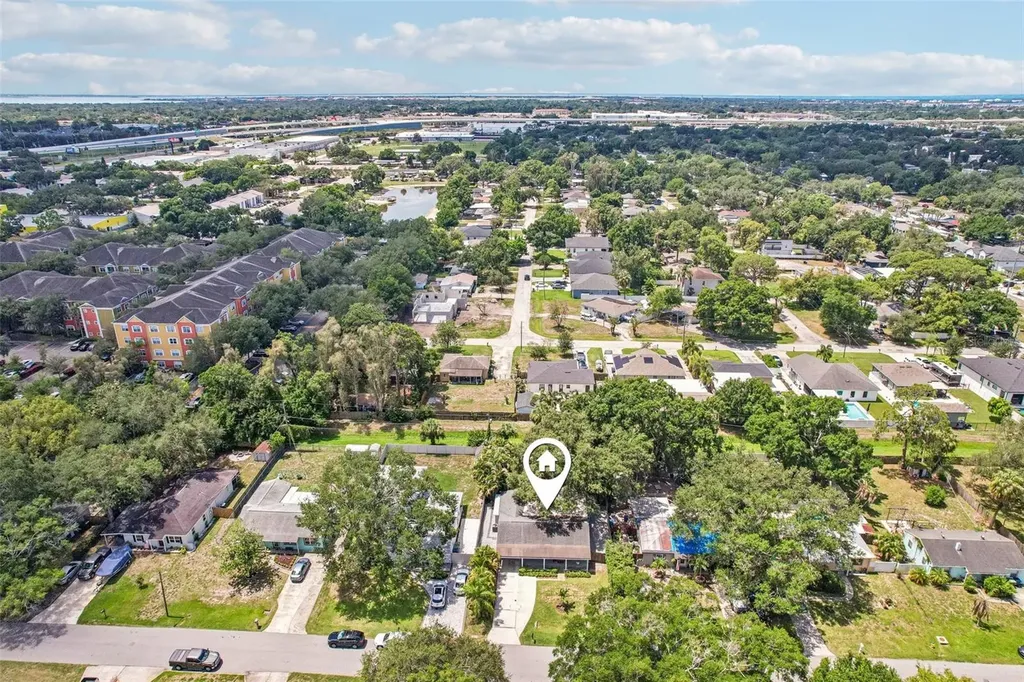 3924 W Bay View Avenue Tampa FL 33611