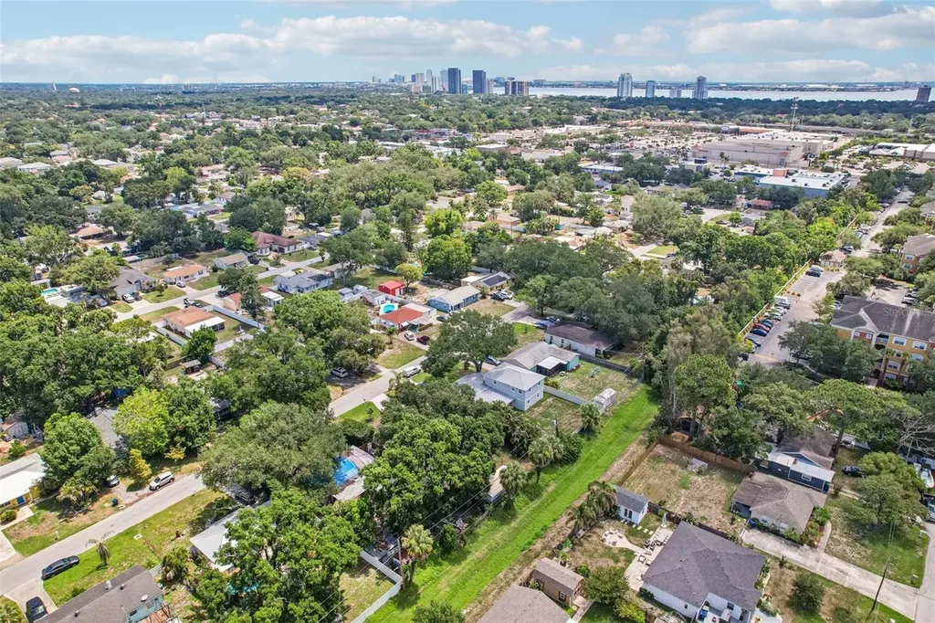3924 W Bay View Avenue Tampa FL 33611