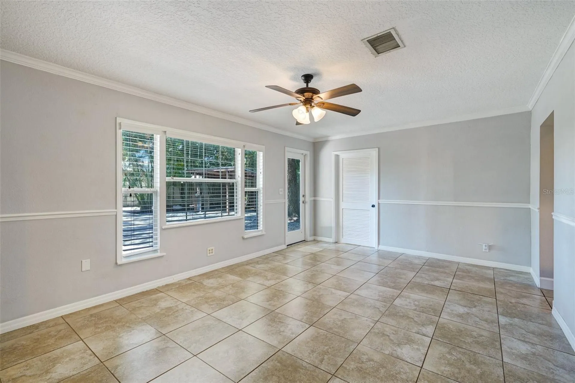 3924 W Bay View Avenue Tampa FL 33611