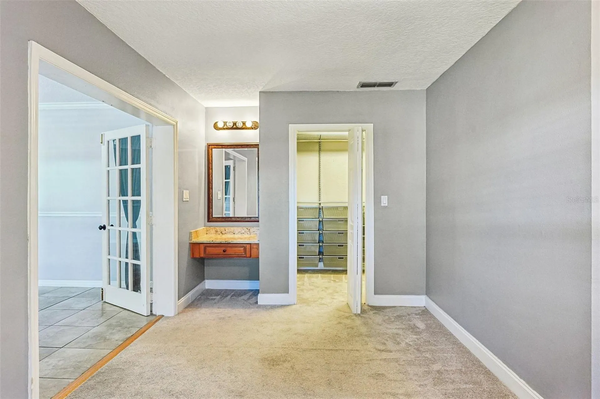 3924 W Bay View Avenue Tampa FL 33611