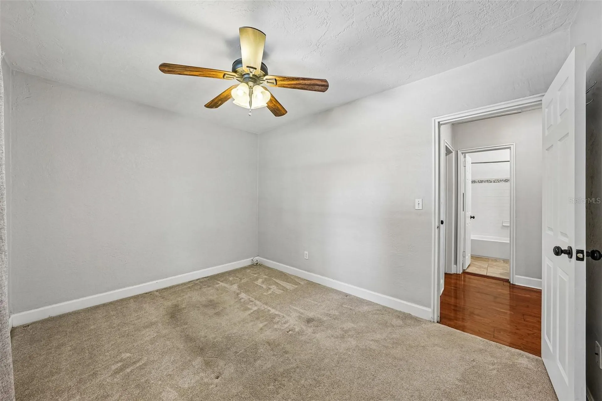 3924 W Bay View Avenue Tampa FL 33611